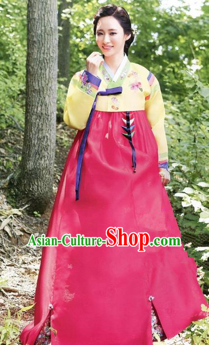 Korean Traditional Handmade Palace Hanbok Yellow Blouse and Rosy Dress Fashion Apparel Bride Costumes for Women