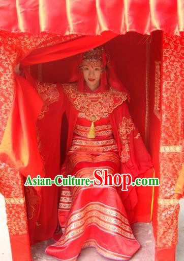 Chinese Ancient Ming Dynasty Wedding Dress Embroidered Bride Replica Costume for Women