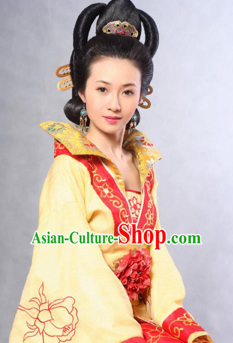 Ancient Chinese Ming Dynasty Palace Empress Replica Costume for Women
