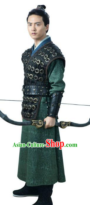 Ancient Chinese Song Dynasty Hunter Swordsman Embroidered Replica Costume for Men