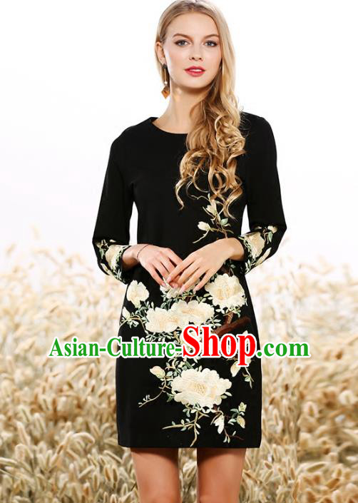 Chinese National Costume Embroidered Flowers Black Qipao Dress Cheongsam for Women