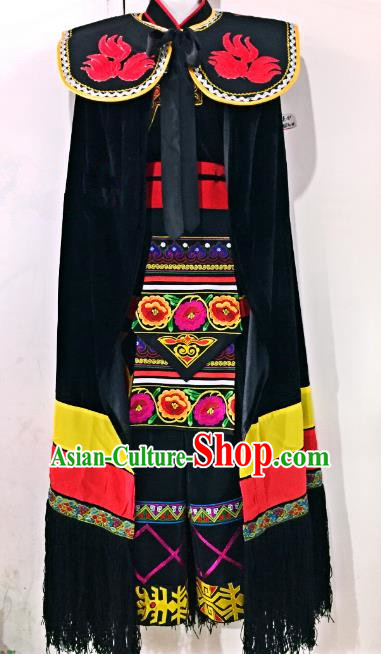 Traditional Chinese Bai Nationality Dance Costume China Yi Minority Embroidered Clothing for Men