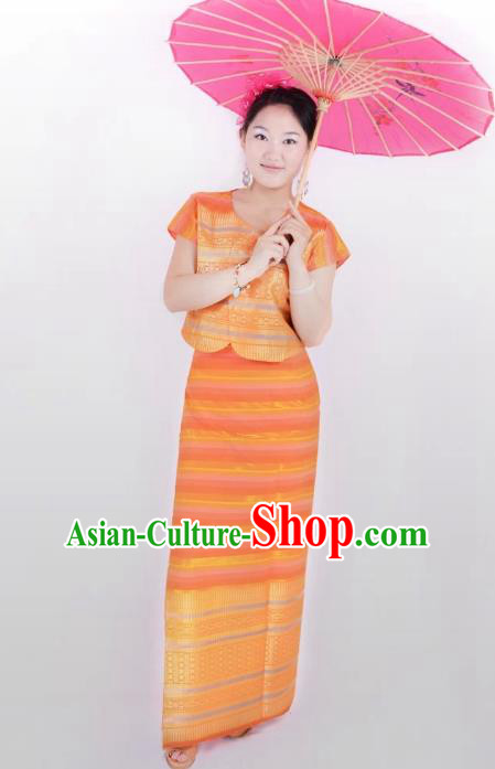 Traditional Chinese Dai Nationality Costume, China Peacock Dance Folk Dance Orange Dress for Women
