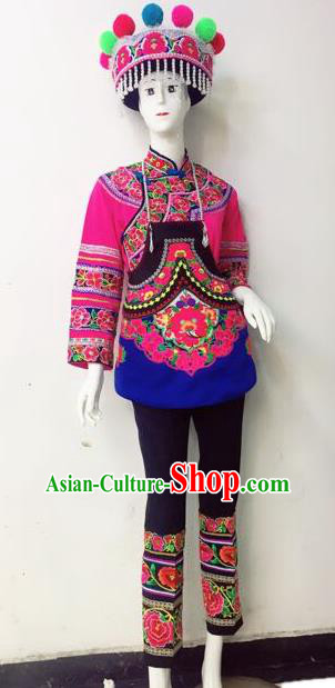 Traditional Chinese Yi Nationality Minority Dance Costume, Female Folk Dance Yi Ethnic Embroidered Clothing for Women