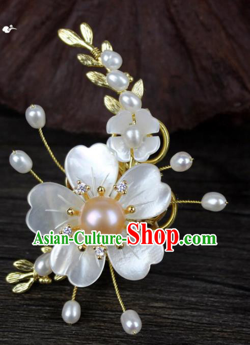 Chinese Ancient Handmade Accessories Shell Flower Brooch Hanfu Breastpin for Women