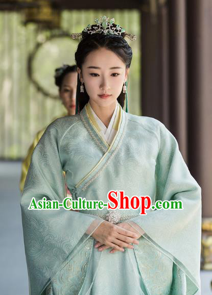 Chinese Ancient Five Dynasties and Ten Kingdoms Princess Hanfu Dress Replica Costume for Women