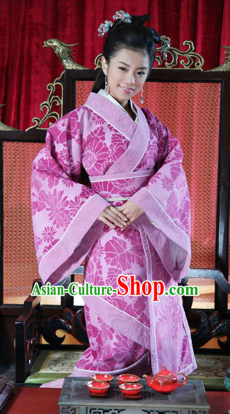 Ancient Chinese Spring and Autumn Period Wei State Princess Consort Hanfu Dress Palace Queen Replica Costume for Women