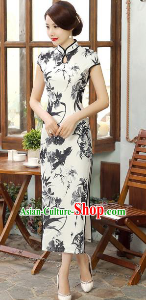 Chinese Traditional Elegant Ink Painting Orchid Cheongsam National Costume Silk Qipao Dress for Women