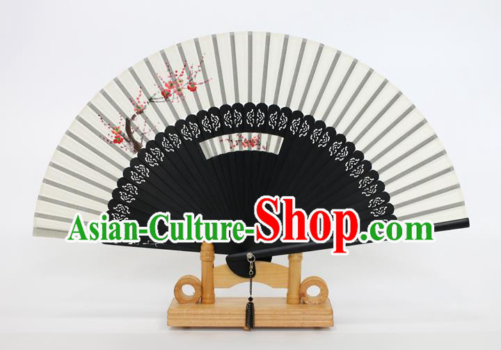 Chinese Traditional Artware Handmade Folding Fans Printing Plum Blossom White Silk Fans Accordion