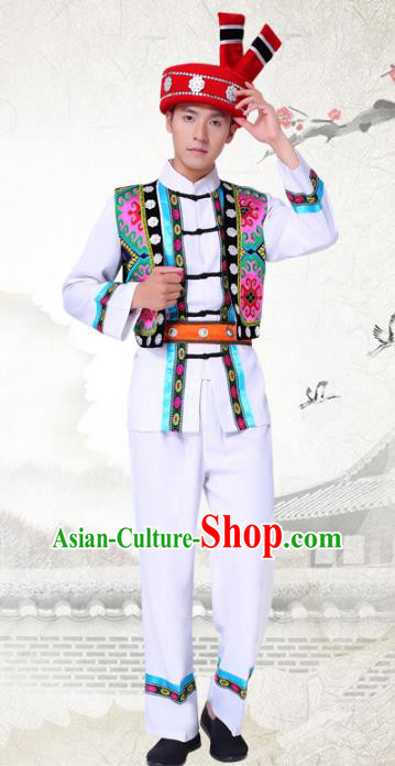 Traditional Chinese National Minority White Costumes and Headwear Tujia Ethnic Minority Embroidery Clothing for Men