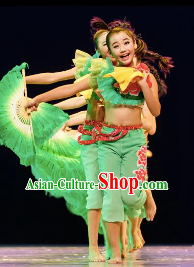 Chinese Traditional Yangge Stage Performance Green Costume, China Folk Dance Classical Dance Clothing for Children