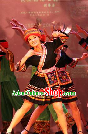 Traditional Chinese Tujia Nationality Dance Costume, China Folk Dance Classical Dance Clothing for Women