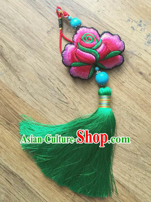 Chinese Traditional Embroidery Pendant Classical Handmade Embroidered Pink Lotus Craft for Women