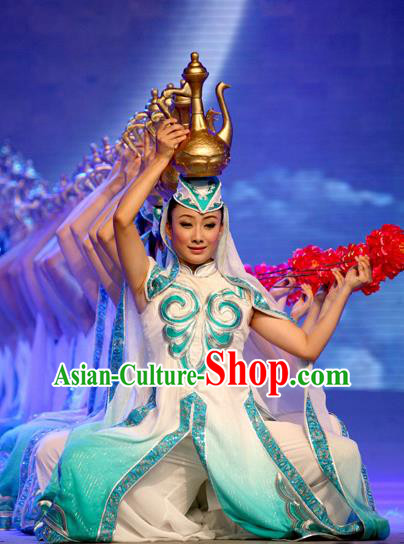 Traditional Chinese Hui Nationality Dance Costume, China Folk Dance Classical Dance Clothing for Women