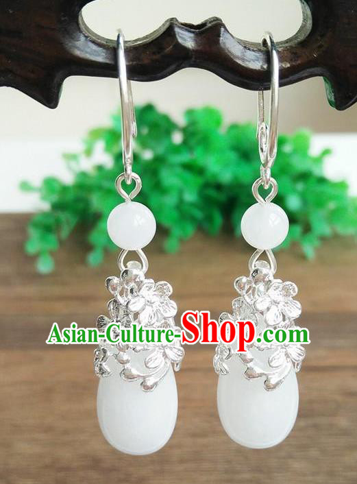 Top Grade Chinese Handmade Wedding Accessories Hanfu Palace White Jade Brass Earrings for Women