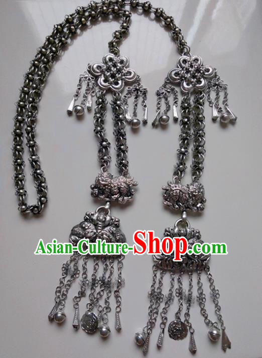Chinese Miao Nationality Ornaments Traditional Hmong Handmade Sliver Necklace for Women