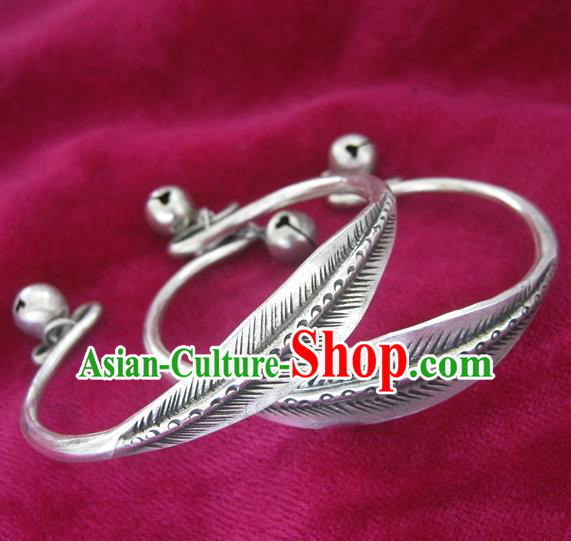 Chinese Miao Sliver Ornaments Leaf Bracelet Traditional Hmong Handmade Sliver Bangle for Women