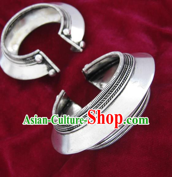 Chinese Miao Sliver Ornaments Bracelet Traditional Hmong Handmade Sliver Bangle for Women