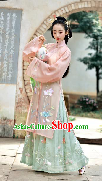 Chinese Ancient Traditional Ming Dynasty Princess Embroidered Lotus Costumes for Women
