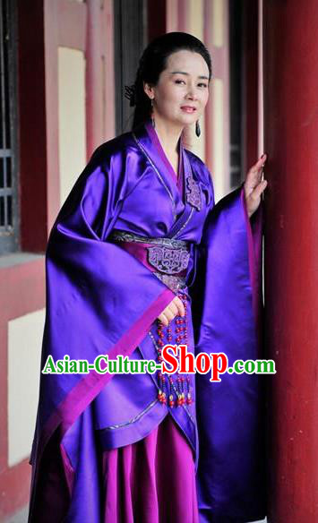 Traditional Chinese Ancient Costume Qin Dynasty Hanfu Clothing