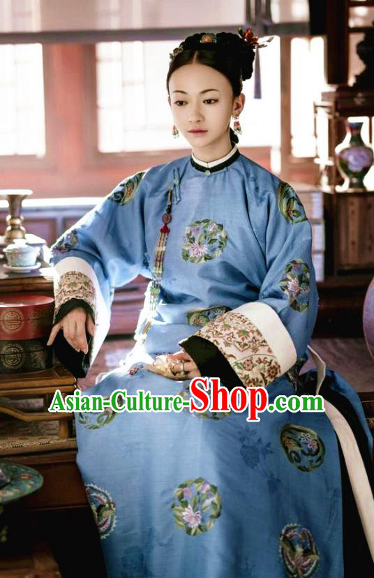 Story of Yanxi Palace Chinese Qing Dynasty Imperial Consort Ling Embroidered Costumes and Headpiece Complete Set