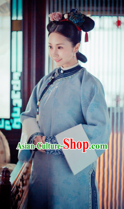 Story of Yanxi Palace Ancient Chinese Qing Dynasty Court Maid Embroidered Costumes and Headpiece for Women