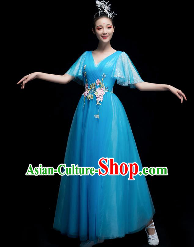 Traditional Chinese Fan Dance Folk Dance Costume Classical Yangko Dance Classical Dance Dress
