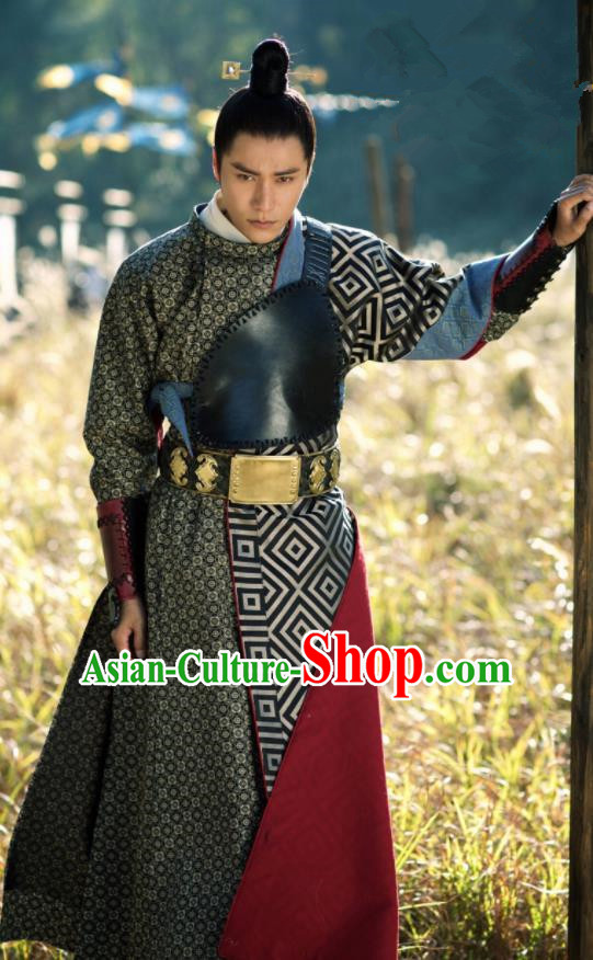 The Rise of Phoenixes Ancient Hanfu Chinese Tang Dynasty Swordsman Costumes for Men