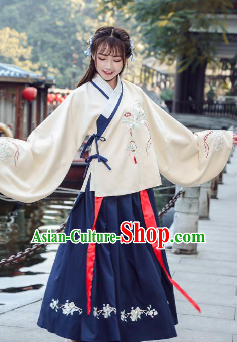 Chinese Traditional Ming Dynasty Princess Costume Ancient Hanfu Dress for Rich Women