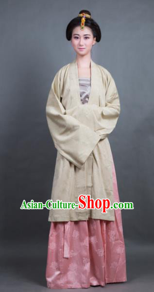 Traditional Chinese Song Dynasty Countess Yellow BeiZi Costume Ancient Hanfu Dress for Rich Women