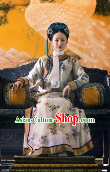 Ruyi Royal Love in the Palace Chinese Qing Dynasty Empress Embroidered Costumes and Headpiece Complete Set