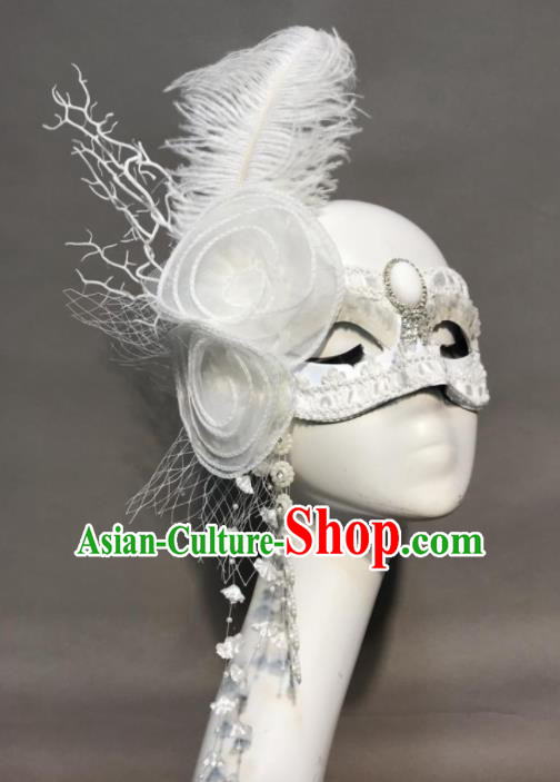 Top Halloween Cosplay White Veil Feather Masks Brazilian Carnival Catwalks Fancy Dress Ball Face Mask for Men