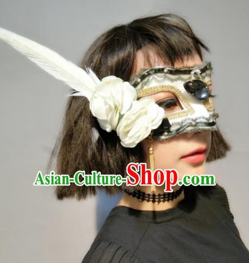 Top Halloween Cosplay Masks Brazilian Carnival Catwalks Fancy Dress Ball Feather Face Mask for Men