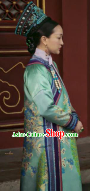 Chinese Ancient Qing Dynasty Manchu Empress Queen Embroidered Costumes and Headpiece Complete Set