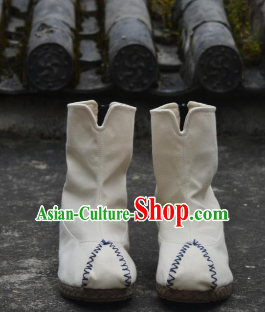 Chinese Traditional White Boots Ancient Swordsman Shoes Embroidered Shoes for Men