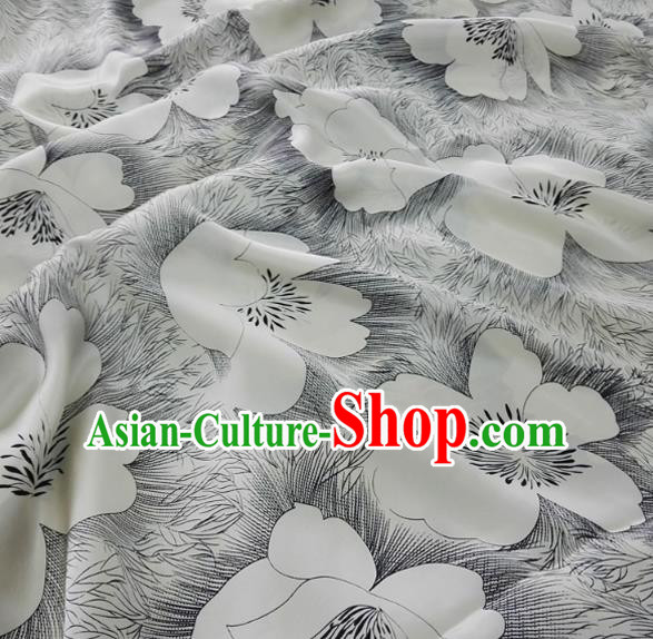 Asian Chinese Traditional Pattern Design Brocade Silk Fabric Chinese Material