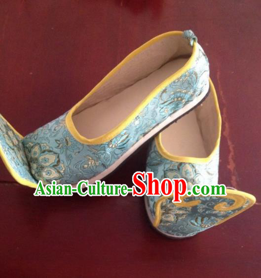 Traditional Chinese Wedding Shoes Ancient Princess Shoes Blue Embroidered Shoes for Women