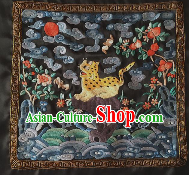 Chinese Traditional Embroidered Leopard Silk Patches Handmade Embroidery Craft