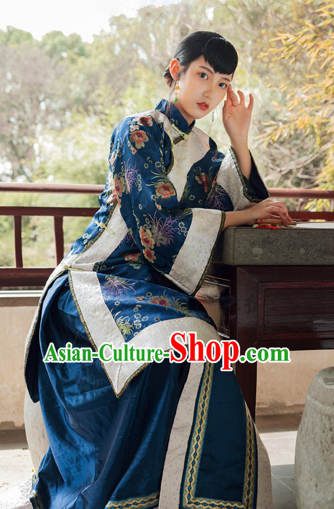 Qing Dynasty Chinese Yihetuan Time Qingdai Female Costume Full Set