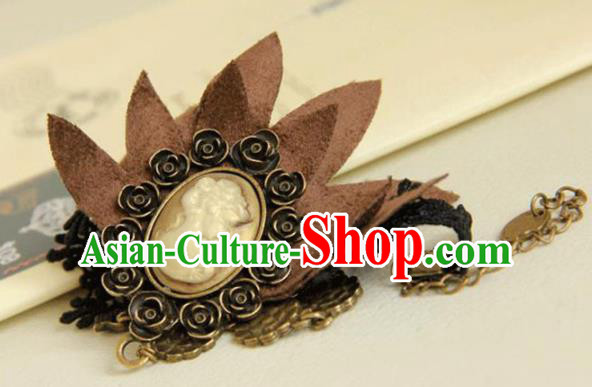 Top Grade Handmade Halloween Cosplay Gothic Lily Flower Bracelet Fancy Ball Bangle Accessories for Women