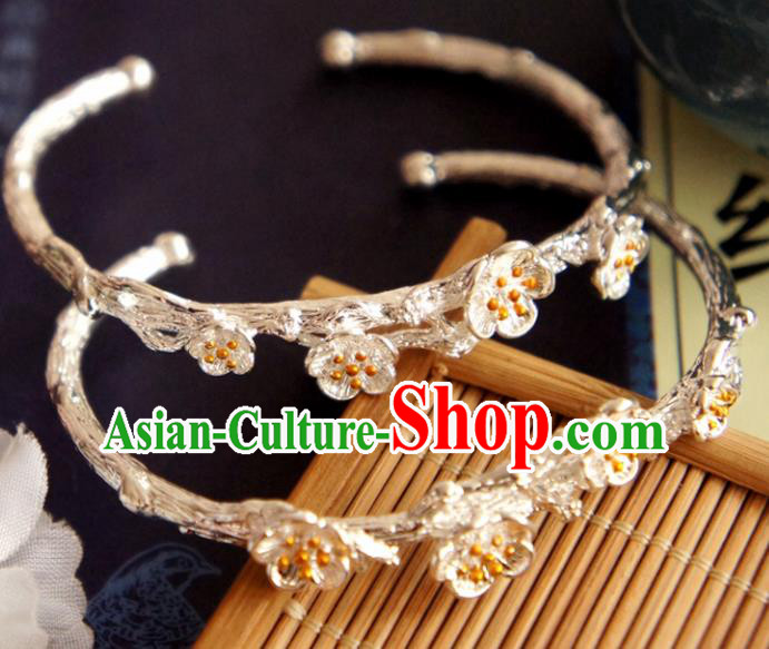 Chinese Traditional Hanfu Jewelry Accessories Plum Bracelet Ancient Ming Dynasty Princess Bangle for Women
