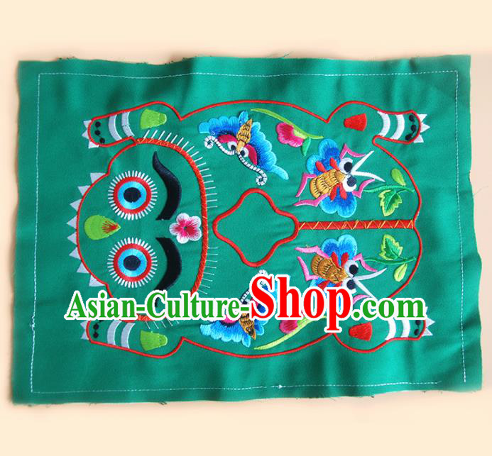 Chinese Traditional Embroidered Tiger Butterfly Green Applique National Dress Patch Embroidery Cloth Accessories