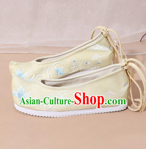 Chinese National Golden Embroidered Shoes Ancient Traditional Princess Shoes Hanfu Shoes for Women