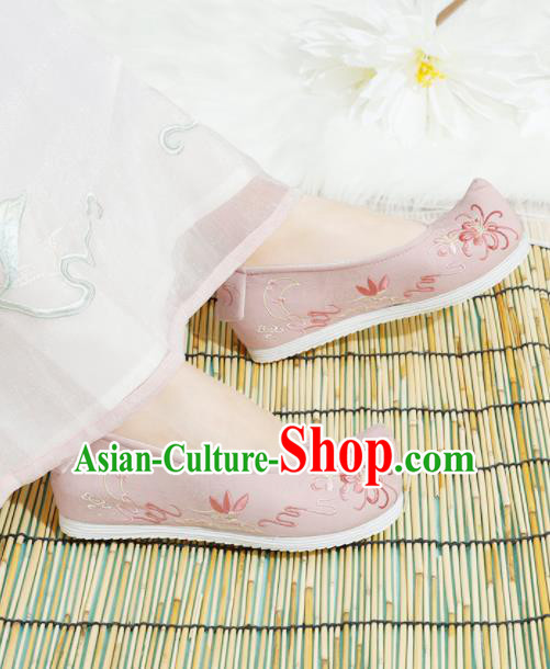 Chinese National Embroidered Chrysanthemum Pink Shoes Ancient Traditional Princess Shoes Hanfu Shoes for Women
