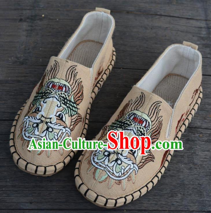 Traditional Chinese Martial Arts Embroidered Lion Shoes Handmade Beige Flax Shoes National Multi Layered Cloth Shoes for Men