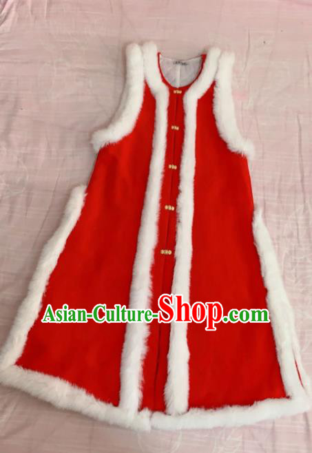 Chinese Ancient Traditional Ming Dynasty Court Queen Costume Winter Red Long Vest for Women