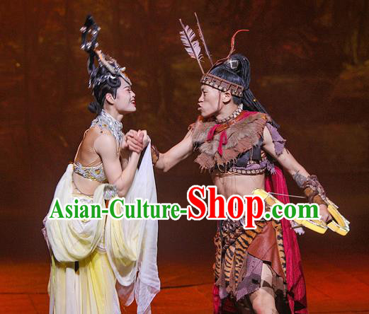 Chinese The Romantic Show of Mingyue Stage Show Dance Costumes for Women for Men