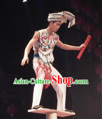 Chinese Charm Xiangxi Tujia Nationality Bridegroom White Clothing Stage Performance Dance Costume for Men