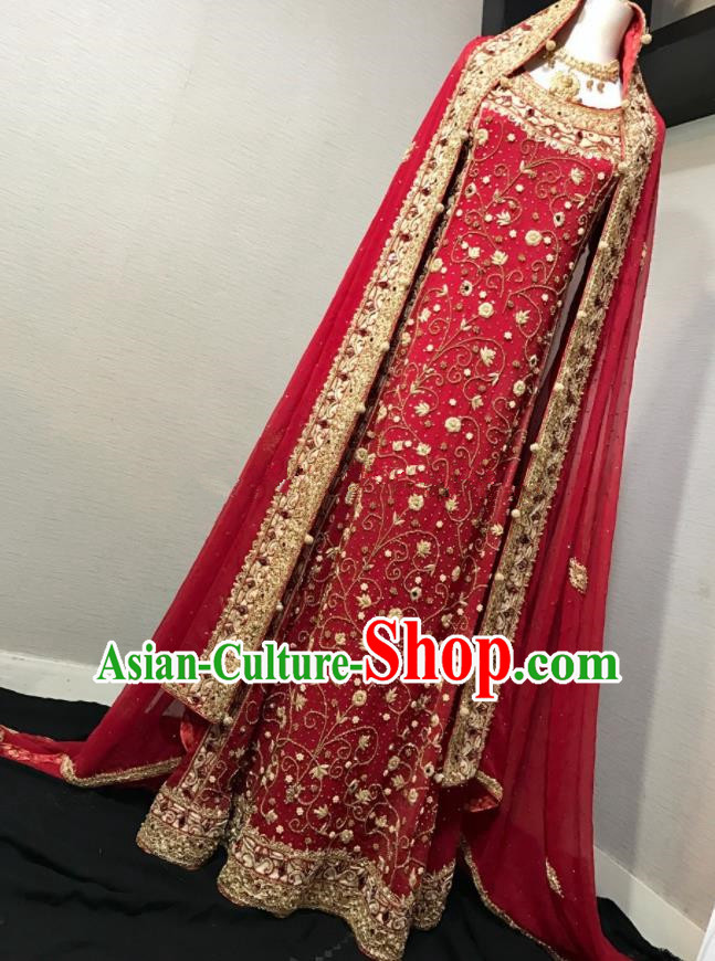South Asia  Indian Court Queen Wedding Red Embroidered Dress Traditional   India Hui Nationality Bride Costumes for Women