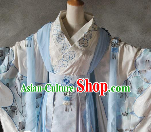 Chinese Cosplay Goddess Princess Embroidered Dress Ancient Female Swordsman Knight Costume for Women